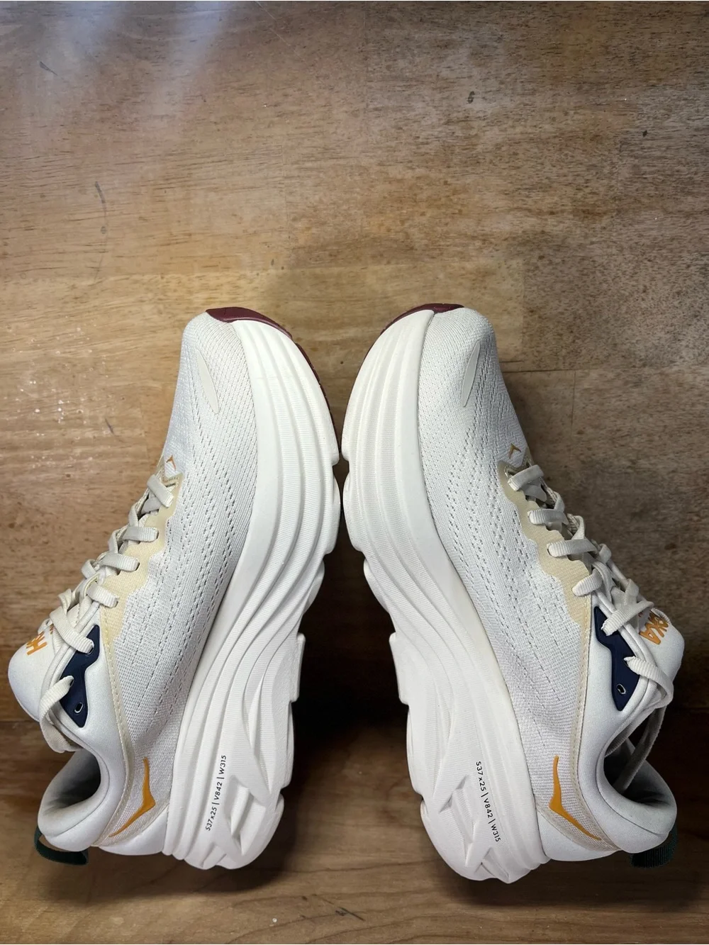 Hoka One One Bondi 8 Mens Size 9 Running Shoes Sneakers Oat Milk Alabaster - Picture 6 of 12